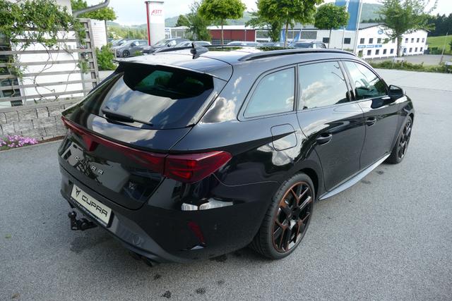 Cupra Leon ST VZ Extreme 2.0 TSI DSG 4Drive 333 PS Facelift AHK Pano 19"HailstormCopper Matrix Navi 5JG 