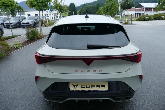 Cupra Leon 1.5 e-TSI DSG 150 PS Facelift 18" Windstorm Kamera Edge Paket SHZ LHZ Navi via Full Link PDC vo+hi 5JG 