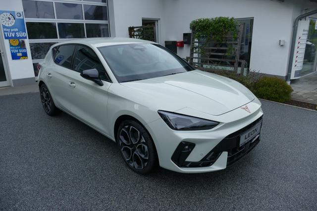 Cupra Leon - 1.5 e-TSI DSG 150 PS Facelift 18" Windstorm Kamera Edge Paket SHZ LHZ Navi via Full Link PDC vo+hi 5JG