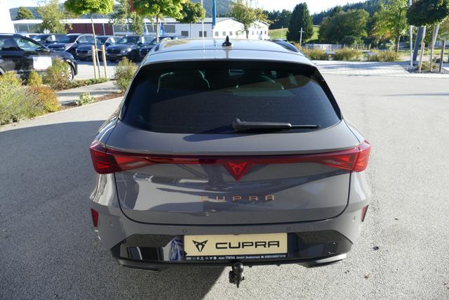 Cupra Leon 1.5 e-TSI DSG 150 PS Facelift AHK Navi 18" Windstorm Kamera Virtual Pedal Parklenk Edge Paket Intelligent Drive SHZ LHZ 5JG 