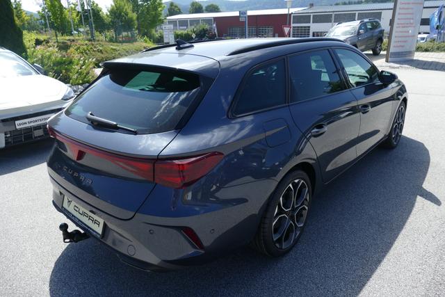 Cupra Leon 2.0 TSI DSG 204 PS 4Drive Facelift AHK Navi Dynamic Design 18" Windstorm Kamera Virtual Pedal Parklenk Edge Paket Intelligent Drive SHZ LHZ 5JG elektr. Fahrersitz Allrad 