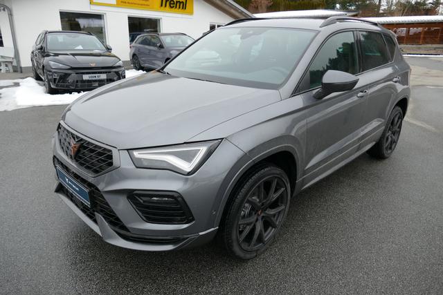 Cupra Ateca - 1.5 TSI DSG 150 PS AHK el.Heckklappe 19" Black Matt SHZ LHZ 5JG Assistenz L Dachhimmel schwarz Induktionsladeschale Navi Kamera Parkassist doppelter Ladeboden Reserverad 230 V Steckdose