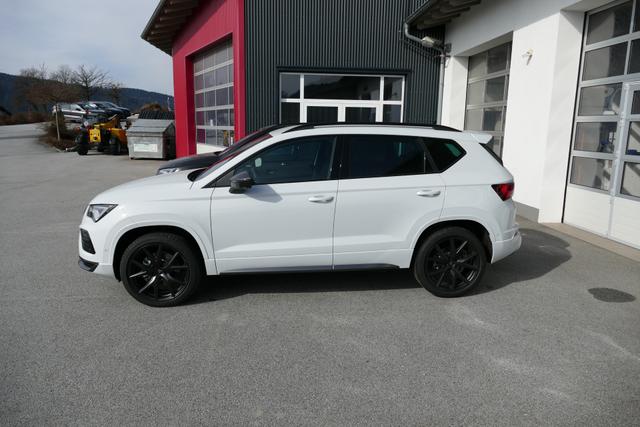 Cupra Ateca 2.0 TSI DSG 190 PS 4Drive AHK el.Sitz Top View Virtual Pedal el.H. 19" Black Matt SHZ LHZ 5JG Assistenz XL Dachhimmel schwarz Induktionsladeschale Navi Reserverad Kamera Parkassist 4x4 