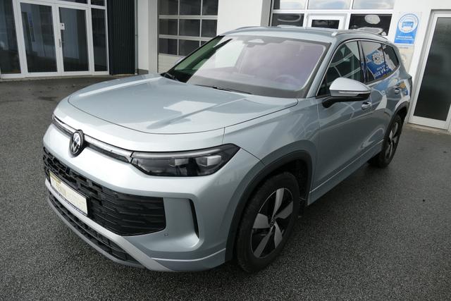 Volkswagen Tayron - 1.5 eTSI DSG 150 PS Life 7 Sitzer Standheizung AHK SHZ vo+hi Frontscheibenheizung Lenkradheizung 18" ALU