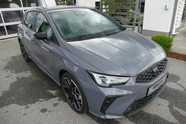 Seat Ibiza - FR 1.5 TSI DSG 150 PS Facelift Black Paket 10 Jahre Garantie bis 200.000 km 18" Alu Sportschalensitze Sportfahrwerk -15 mm Digital Cockpit 10" LED SHZ ACC Assistenz-M Kamera Ladeboden Armlehne Connectivity Box