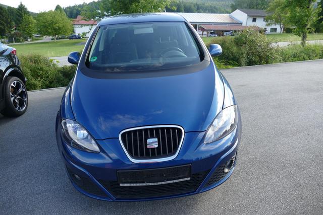Seat Altea 4You 1.4 TSI 125 PS SHZ PDC vo+hi Climatronic 8 fach bereift 