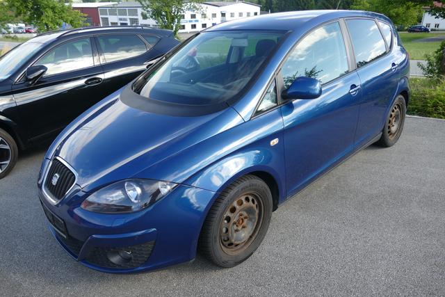 Seat Altea 4You 1.4 TSI 125 PS SHZ PDC vo+hi Climatronic 8 fach bereift 