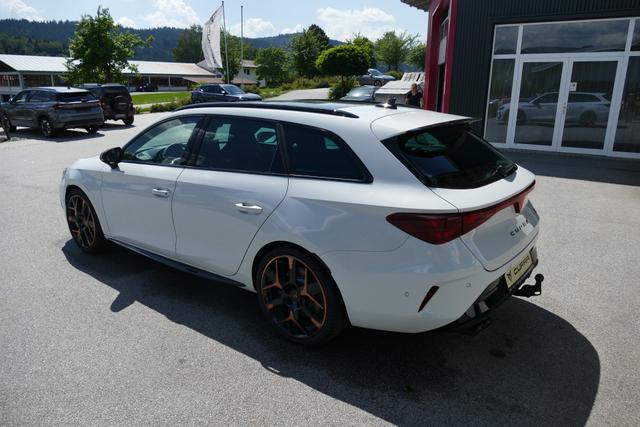 Cupra Leon Sportstourer ST VZ Extreme 2.0 TSI DSG 4Drive 333 PS Facelift AHK Pano 19"HailstormCopper Matrix Navi 5JG 