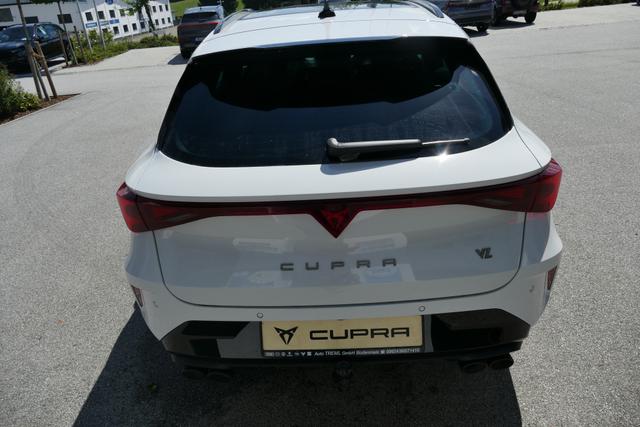 Cupra Leon Sportstourer ST VZ Extreme 2.0 TSI DSG 4Drive 333 PS Facelift AHK Pano 19"HailstormCopper Matrix Navi 5JG 