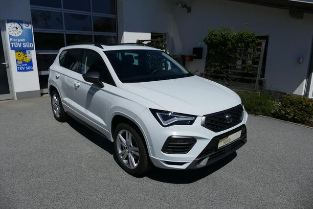 Seat Ateca - FR 1.5 TSI DSG 150 PS AHK Panorama Navi SHZ Parklenk Kamera el.Heckklappe Virtual Pedal