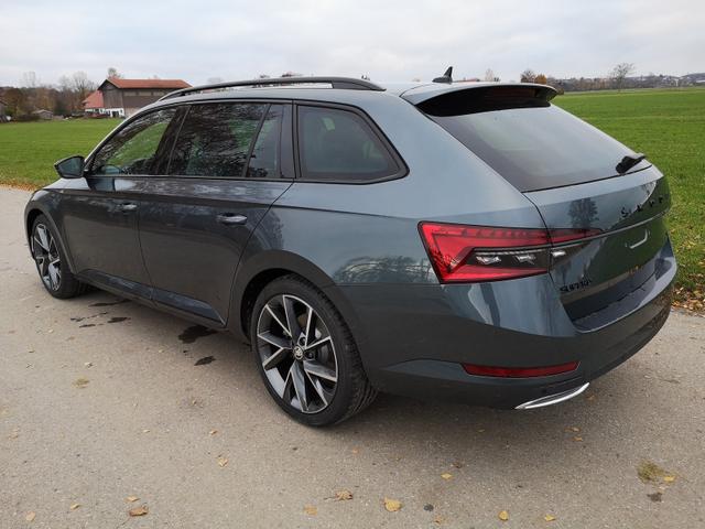 Skoda Superb Combi