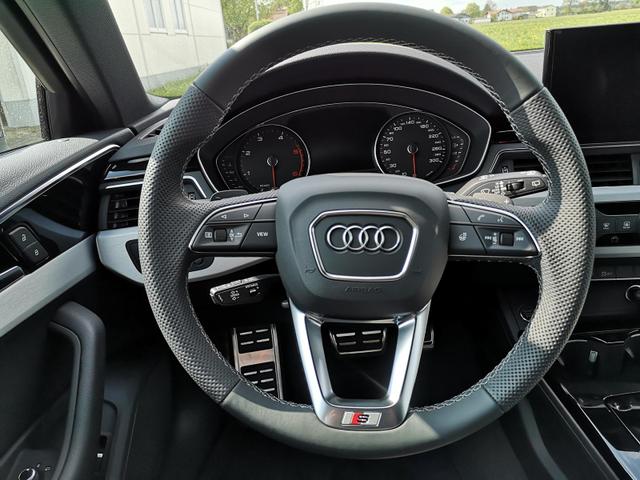 Audi A4 Avant 2.0TDI S-line Quattro Standh. 
