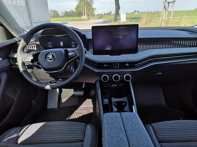 Skoda Superb Combi 2.0 TDI 142 kW 4x4 Selection Kombi DSG 