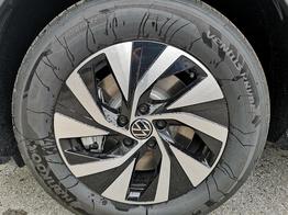 Volkswagen Tiguan 1.5 eTSI 96 kW Life Navi ACC LED 