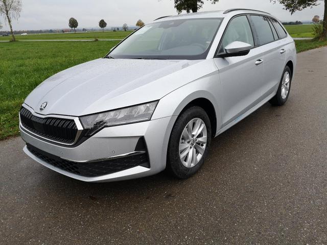 Skoda Octavia Combi - 1.5 TSI mHEV 110 kW Selection Kombi Navi AHK GV5 el. Hk Vorlauffahrzeuge