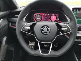 Skoda Octavia Combi 2.0 TDI 110 kW Sportline Kombi DSG AHK Navi ACC el. Hk 18 Zoll 