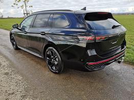 Volkswagen Passat Variant 2.0 TDI 142 kW 4Motion R-Line DSG Head Up AHK Navi 