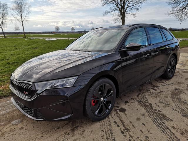 Skoda Octavia Combi - Kombi RS 2,0TSI DSG AHK GV5 Vorlauffahrzeuge