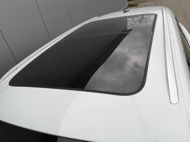 Skoda Superb Combi 2.0 TDI 142kW 4x4 Selection DSG AHK 360 Head Up Pano 