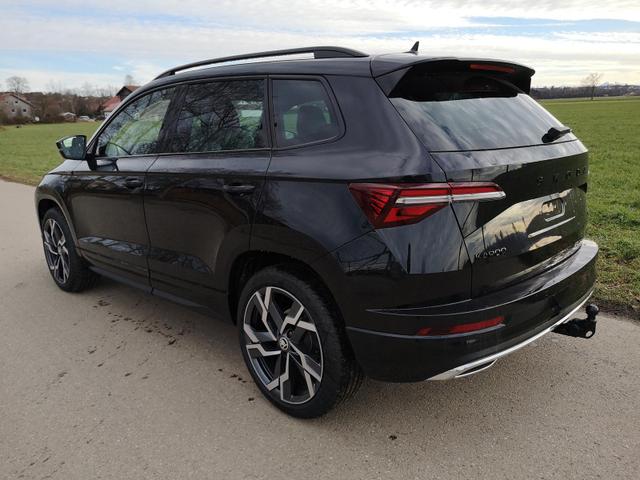 Skoda Karoq Sportline 2.0TDI DSG 4x4 AHK Matrix Leder 19 Zoll 