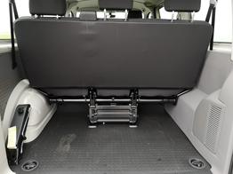 Volkswagen Transporter 6.1 Kombi T6.1 2.0 TDI 8 Sitzer LED AHK APP Sitzh GV4/200 