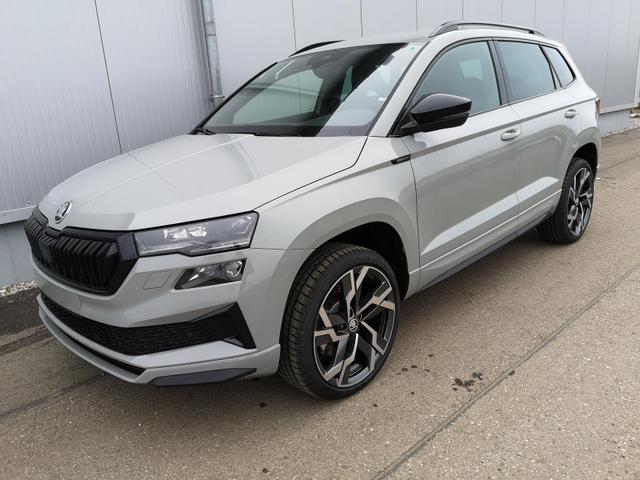 Skoda Karoq - Sportline 1.5TSI DSG AHK Navi Matrix ACC Kam 19 Zoll Vorlauffahrzeuge