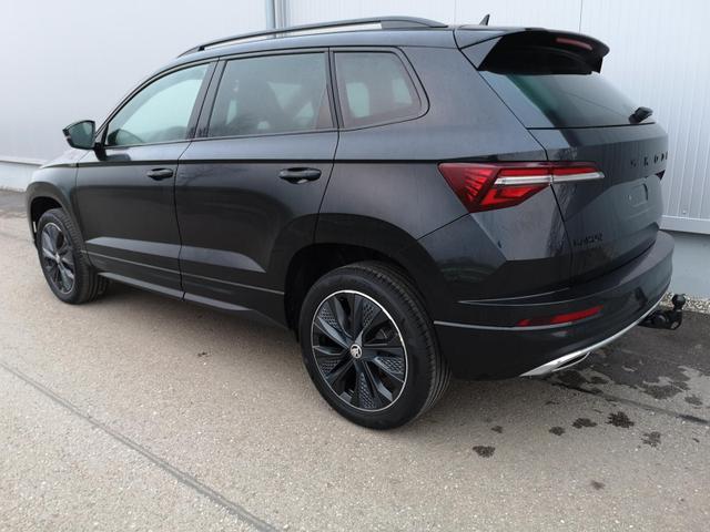 Skoda Karoq Sportline 1.5TSI DSG AHK Matrix ACC Navi 