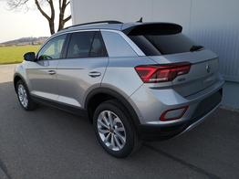 Volkswagen T-Roc LIFE 1.5 TSI DSG PDC Kamera ACC LED Sunset 17 Zoll 