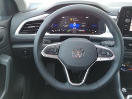 Volkswagen T-Roc LIFE 1.5 TSI DSG PDC Kamera ACC LED Sunset 17 Zoll 