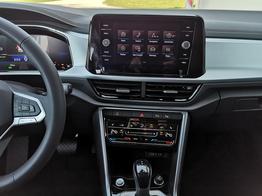 Volkswagen T-Roc LIFE 1.5 TSI DSG PDC Kamera ACC LED Sunset 17 Zoll 