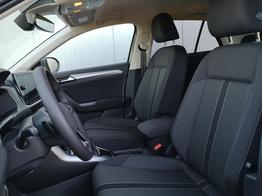 Volkswagen T-Roc LIFE 1.5 TSI DSG PDC Kamera ACC LED Sunset 17 Zoll 