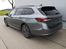 Skoda Superb Combi 1.5 TSI iV 150 kW Sportline Kombi Head Up Pano AHK GV5 