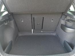 Skoda Karoq Sportline 2.0TDI DSG 4x4 AHK Matrix Navi ACC 