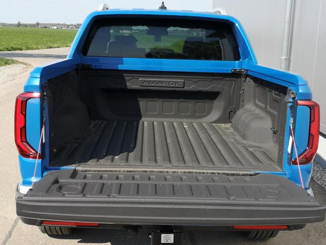 Volkswagen Amarok 3.0 TDI 177 kW Aventura Doppelkabine 4Motion 3.0TDI V6 DSG Sportsbar 
