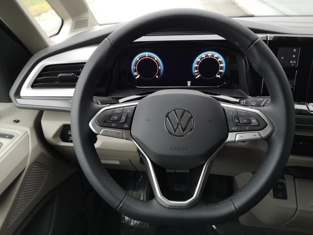 Volkswagen T7 California Coast 
