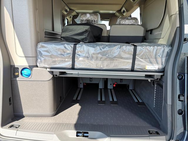 Volkswagen T7 California Coast 2.0 TDI DSG Sport Edition 