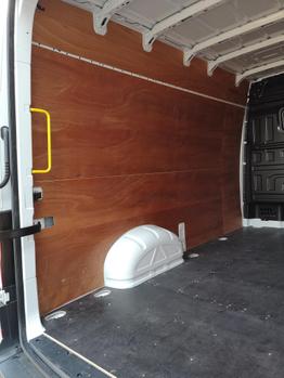 Volkswagen Crafter Kastenwagen Kasten 35 mittellang Hochdach FWD 2.0 TDI L3H3 2 Schiebetüren AHK Kamera 270 Grad App PDC GRA 