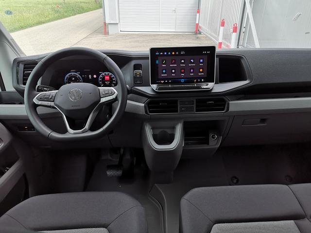 Volkswagen Crafter Pritschenwagen Doka 35 Pritsche DSG PDC Tempomat 7 Sitzer 