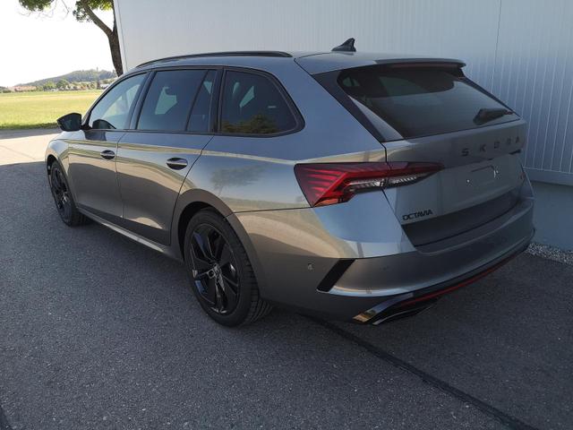 Skoda Octavia Combi 2.0 TSI 195 kW RS Kombi ABT 2.0TSI Pano Matrix Area AHK Sound GV5 