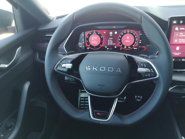Skoda Octavia Combi 2.0 TSI 195 kW RS Kombi ABT 2.0TSI Pano Matrix Area AHK Sound GV5 
