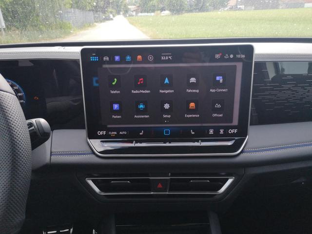 Volkswagen Tiguan 2.0 TDI 142 kW 4Motion R-Line DSG Head Up Matrix GV5 