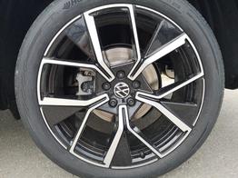 Volkswagen Tiguan 2.0 TDI 142 kW 4Motion R-Line DSG Head Up Matrix GV5 