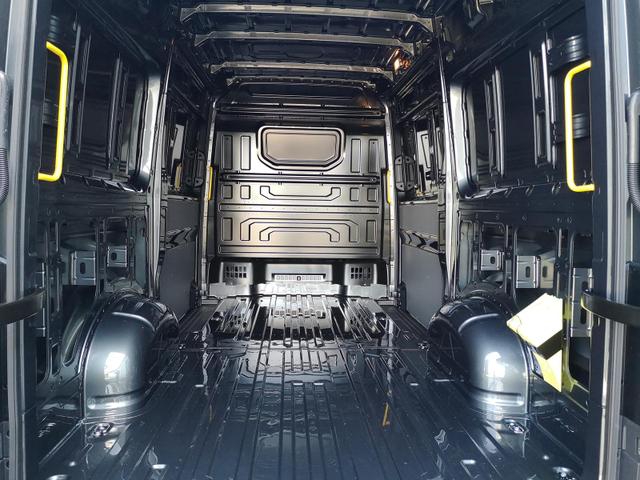 Volkswagen Crafter Kastenwagen Kasten 35 mittellang Hochdach FWD 2.0 TDI L3H3 DSG 2 Schiebetüren AHK Kamera 270 Grad App PDC GRA 