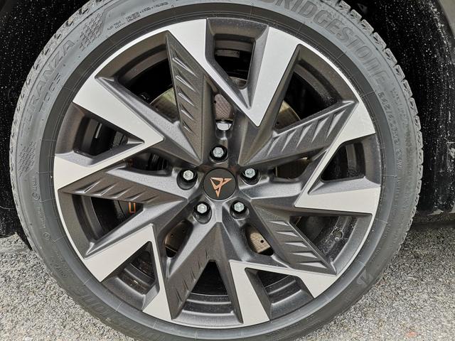 Cupra Formentor VZ 2.0 TSI 245 kW 4Drive 2.0TSI DSG AHK GV5 Navi Matrix Pano Sound 