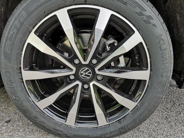 Volkswagen T7 Multivan 2.0 TDI LÜ Premium Sport Edition 