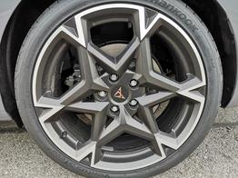 Cupra Leon Sportstourer 2.0 TSI 245 kW 4Drive VZ Kombi 2.0TSI DSG 4x4 AHK ABT GV5 Matrix el. Hk Pano Navi Sound 