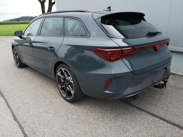 Cupra Leon Sportstourer 2.0 TSI 245 kW 4Drive VZ Kombi 2.0TSI AHK DSG 4x4 GV5 LED el. Hk 