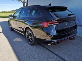 Skoda Octavia Combi 2.0 TSI 195 kW RS Kombi ABT 2.0TSI Pano Matrix Area AHK Sound GV5 