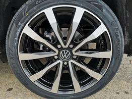 Volkswagen Caddy Basis 1.5TSI Sport Edition ACC Kam GV5 App AHK Reling 