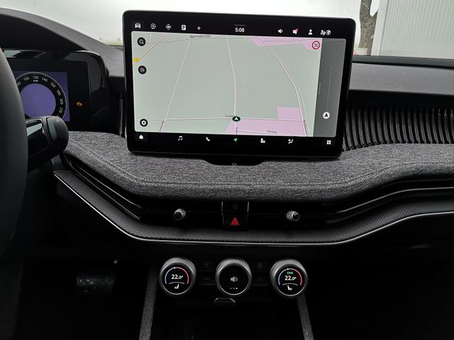 Skoda Superb Combi 2.0 TDI 142kW 4x4 Selection DSG AHK 360 Head Up 